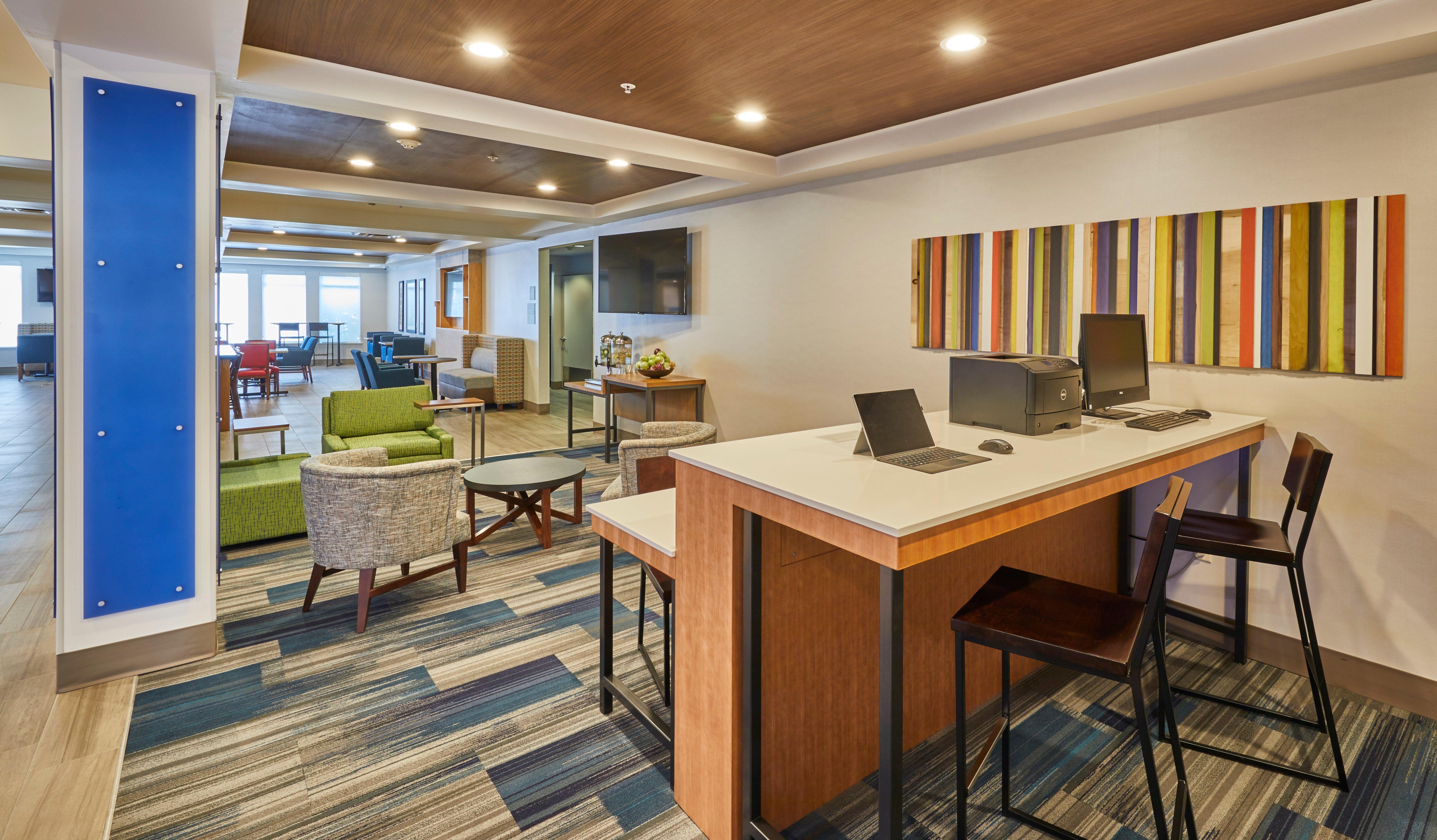 Holiday Inn Express Hotel & Suites Medford-Central Point By Ihg Exterior foto